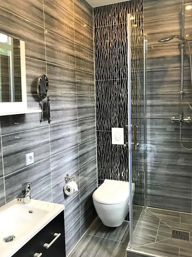 Pension Kristalpark Günzburg Gasthof