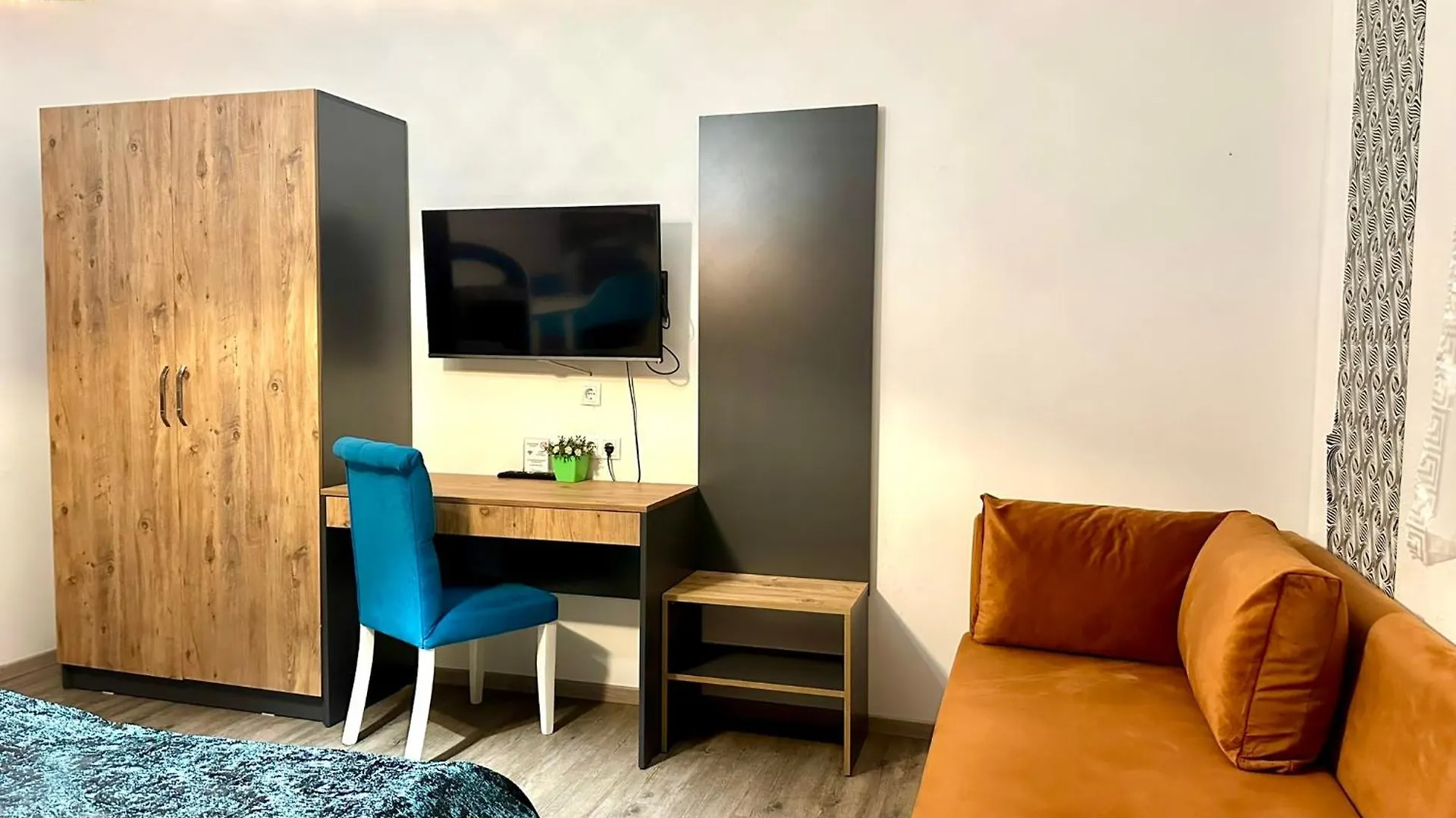 Pension Kristalpark Guenzburg 3*,  Germany