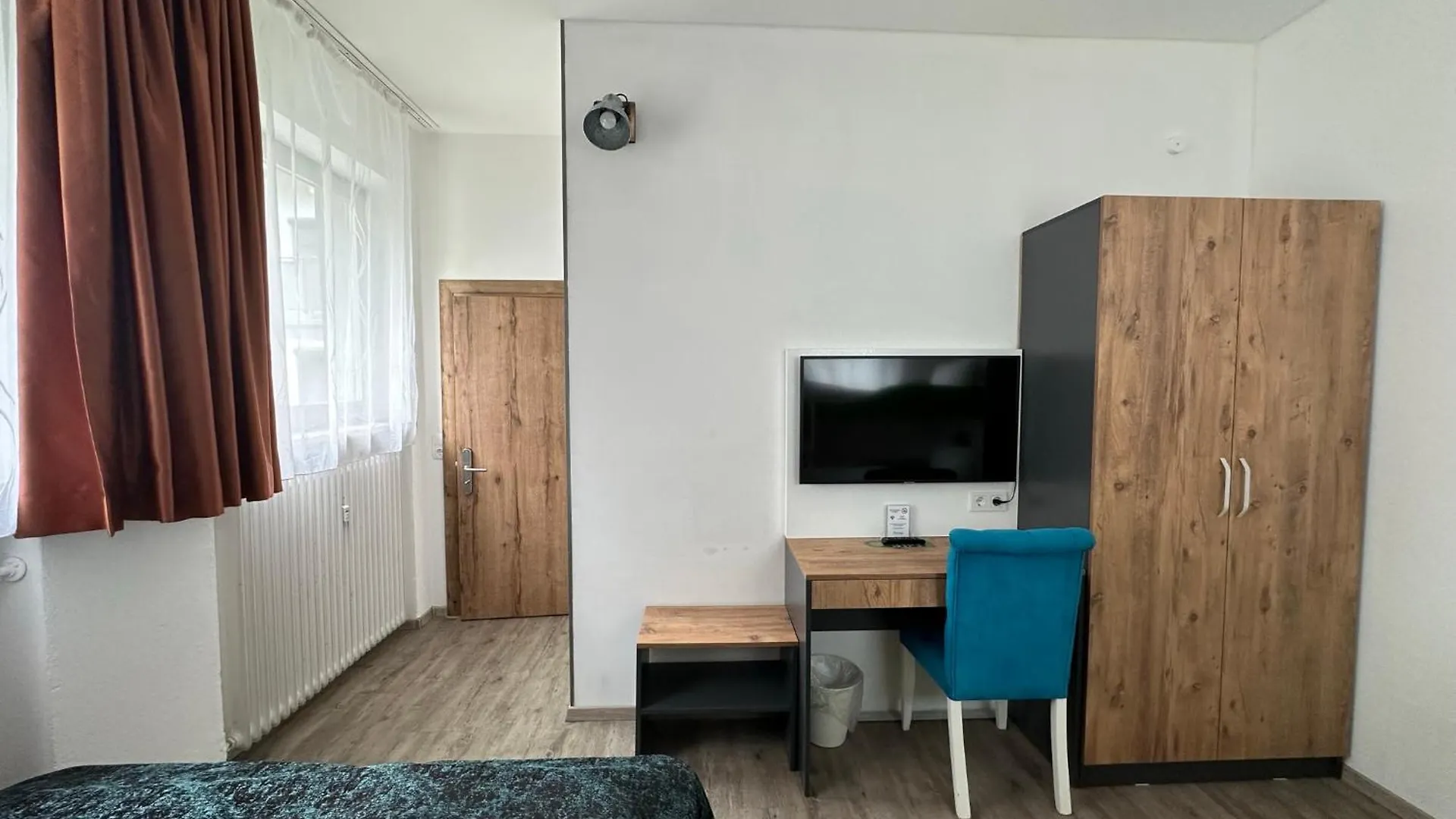 Pension Kristalpark Guenzburg